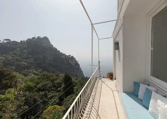 ヴィラ Casa Capaianca カプリ